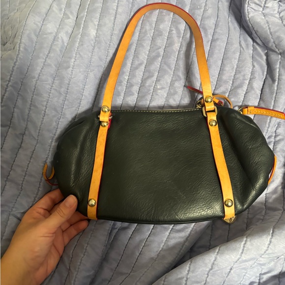 Black dooney and Burke bag - Picture 2 of 4